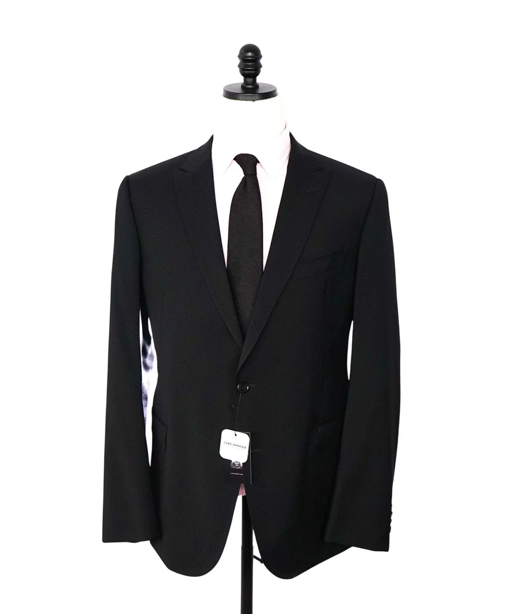 ARMANI COLLEZIONI - Black Wool Peak Lapel Blazer - 44R